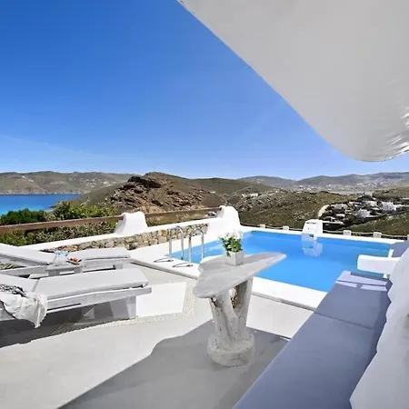 Panormos Escape Dreamy Coastal Villa *